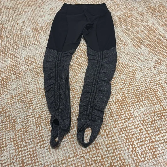 Lululemon Wunder Under Pant (Hi-Rise) (Stirrup) - Picture 2 of 7